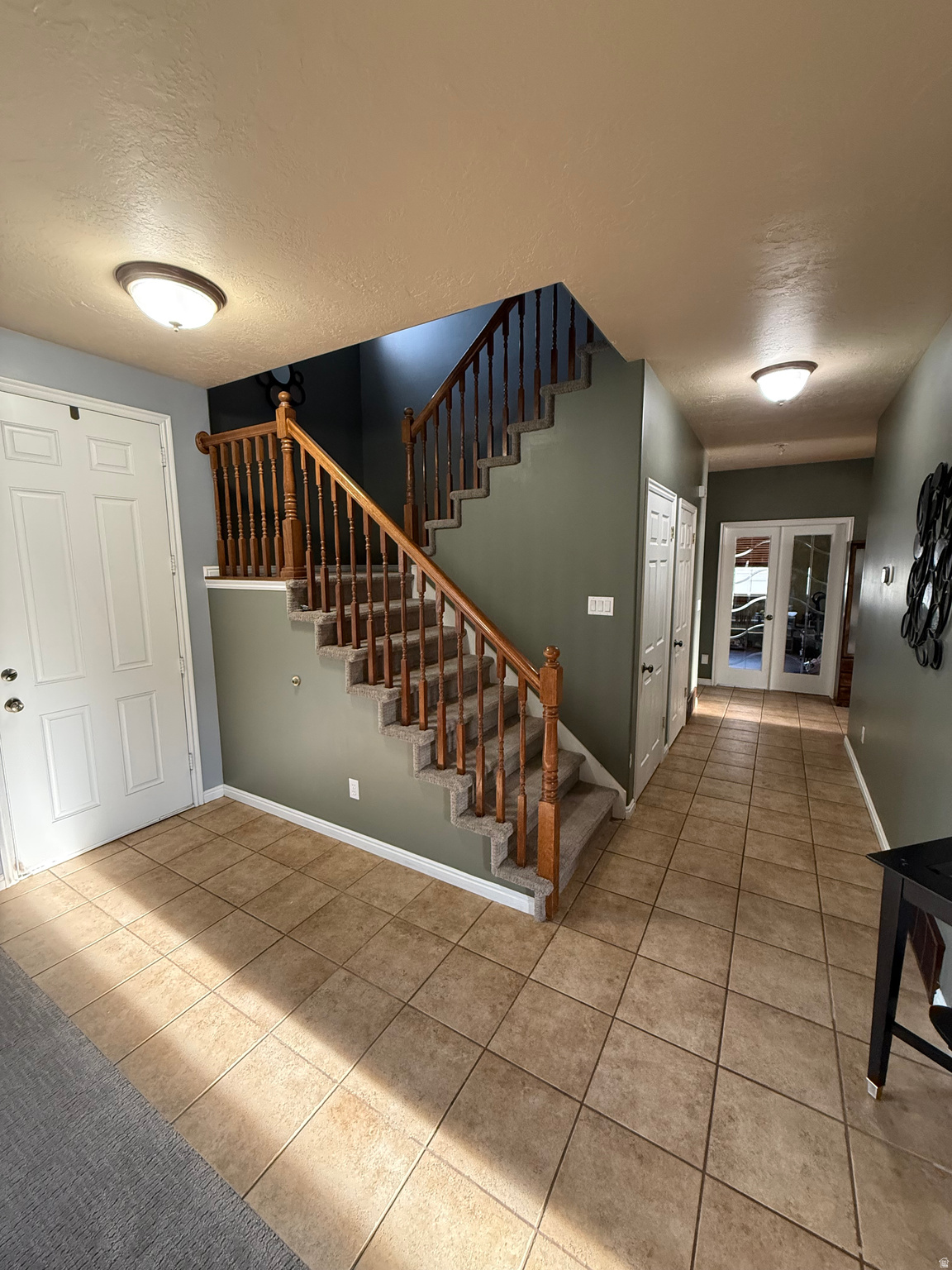 FOX POINTE - Residential