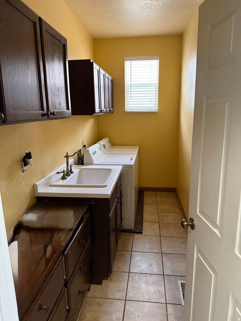 Tiny photo for 1453 S 400 E, Kaysville, UT 84037 (MLS # 2151129)