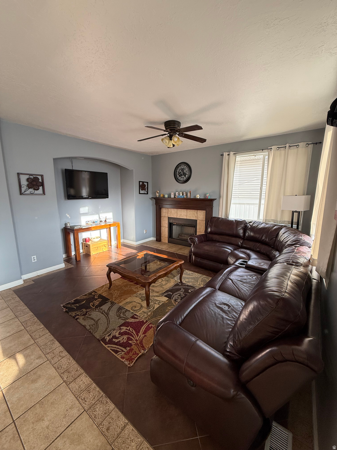 FOX POINTE - Residential