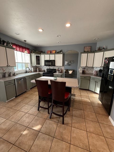 Tiny photo for 1453 S 400 E, Kaysville, UT 84037 (MLS # 2151129)