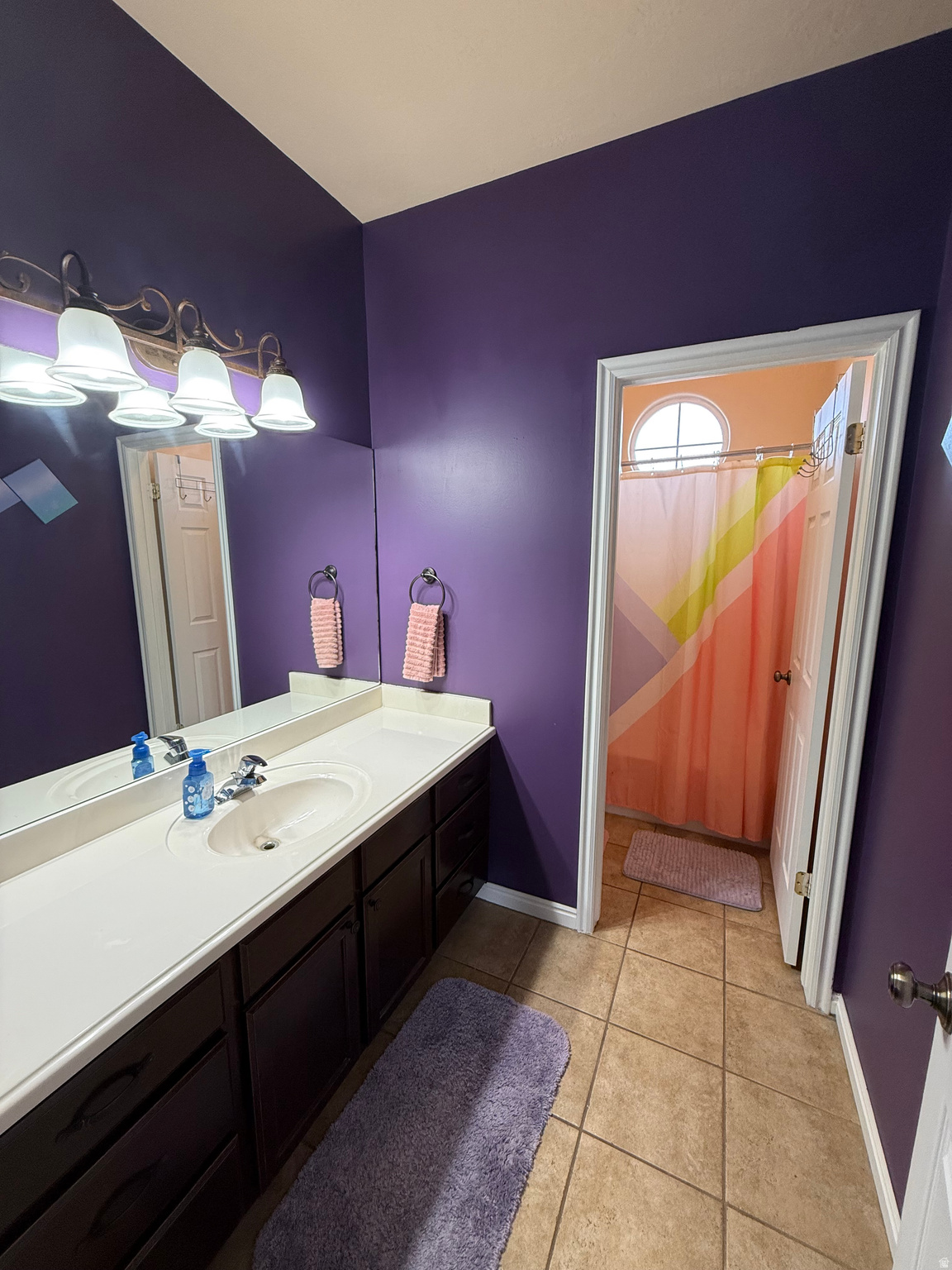 FOX POINTE - Residential