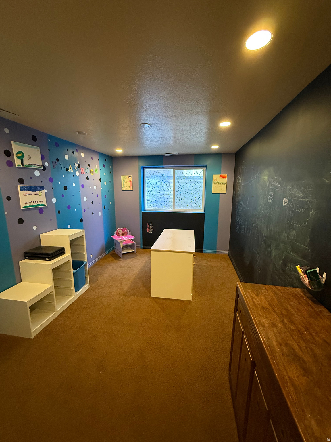 FOX POINTE - Residential