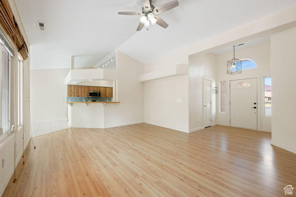 SANTA CLARA HEIGHTS R - Residential