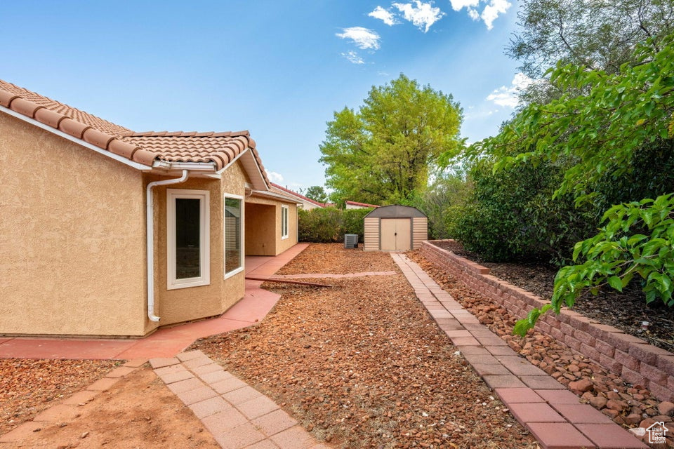 SANTA CLARA HEIGHTS R - Residential