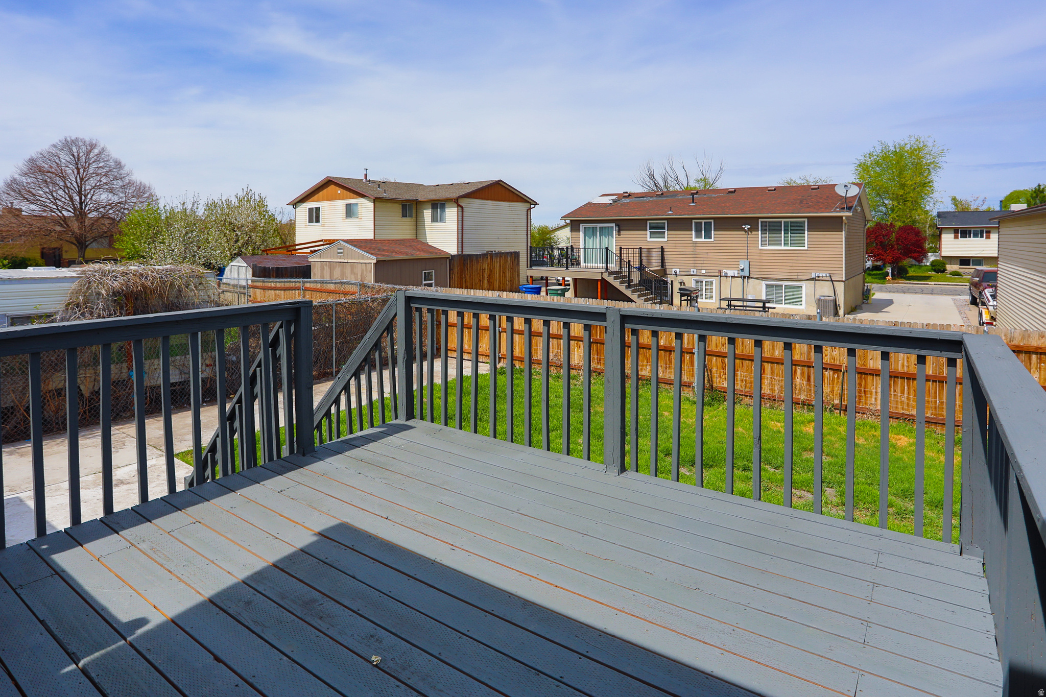 MEADOWS - Residential