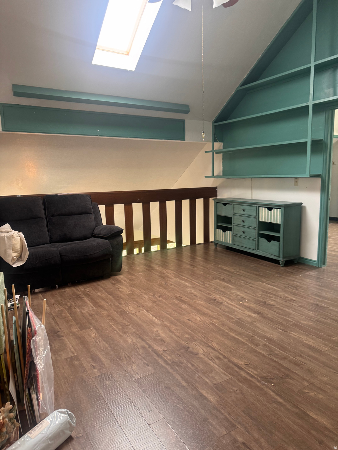 WHITE BARN - Residential Income