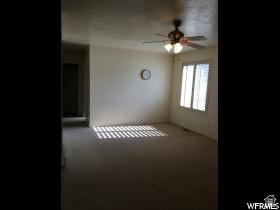 WHITE BARN - Residential Income