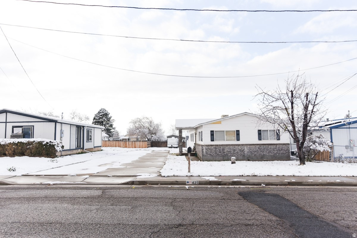 DAVIS SUBDIVISION - Residential