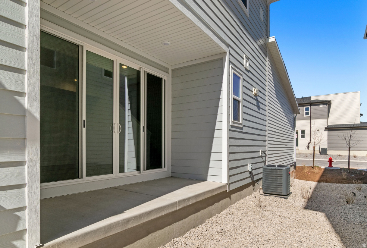RICHMOND AMERICAN HOMES - Residential