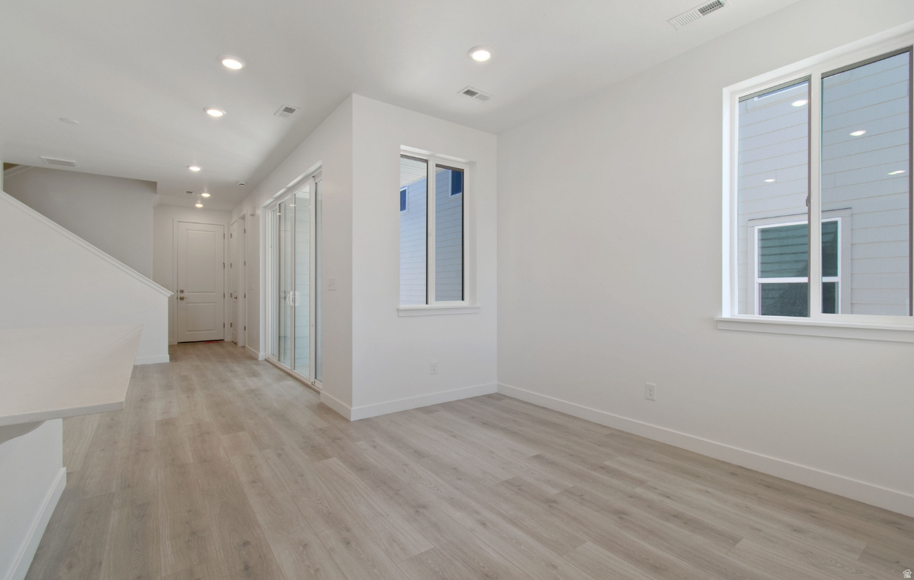 RICHMOND AMERICAN HOMES - Residential