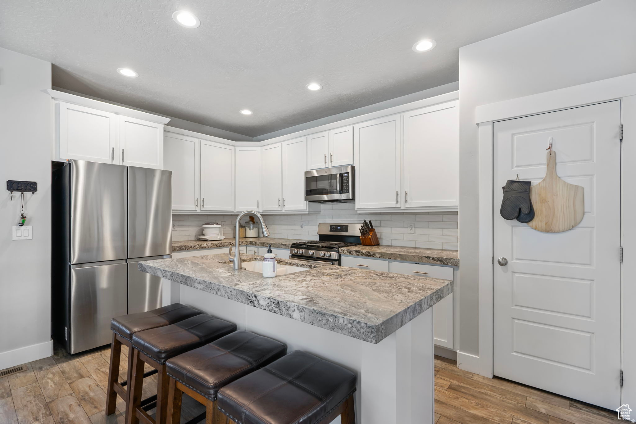 KENNECOTT - Residential