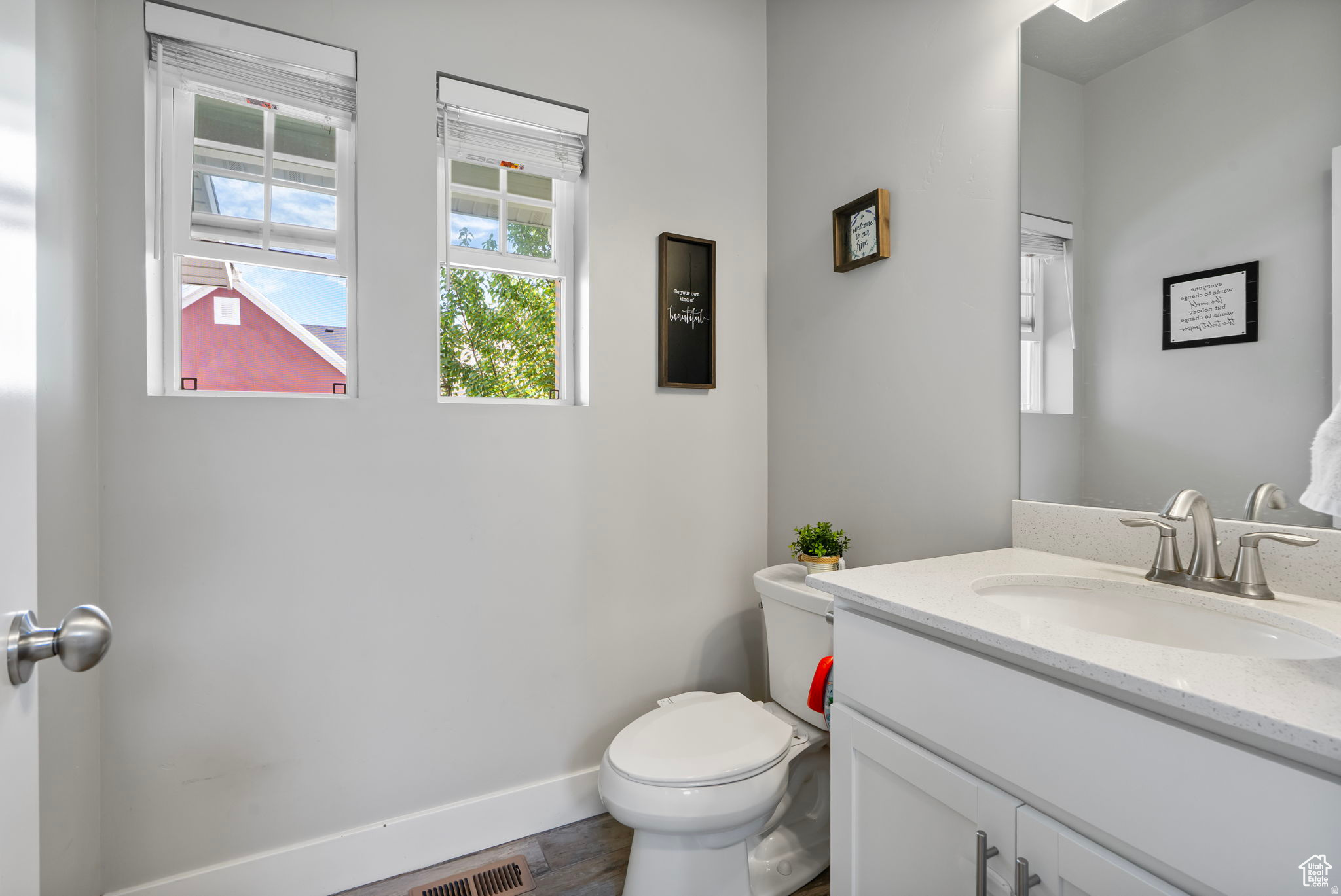 KENNECOTT - Residential