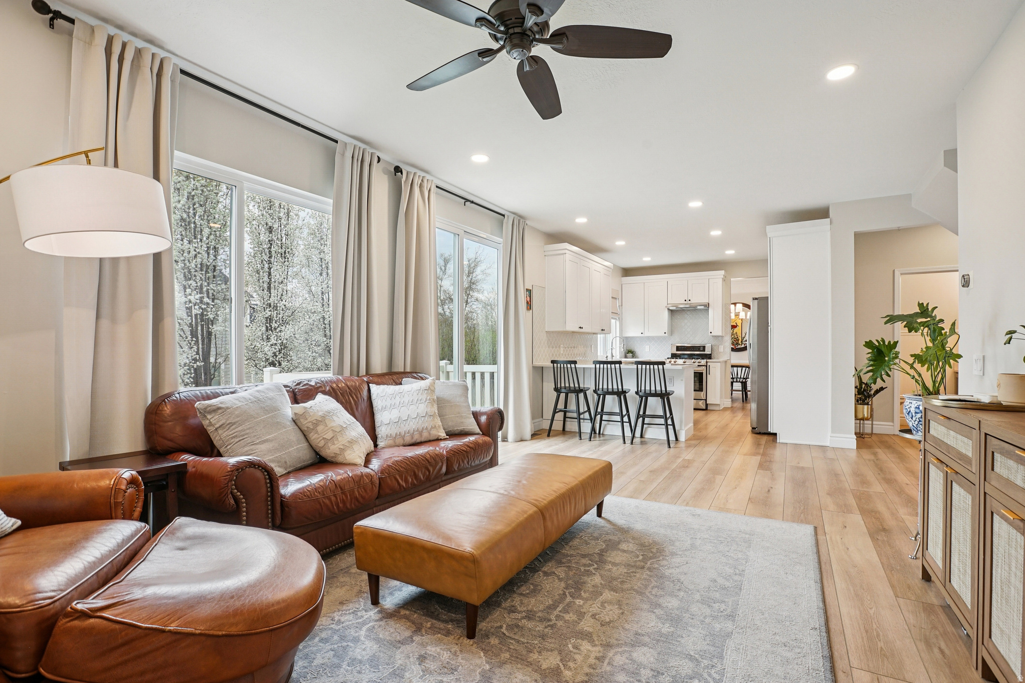 CRANBERRY HILL - Residential