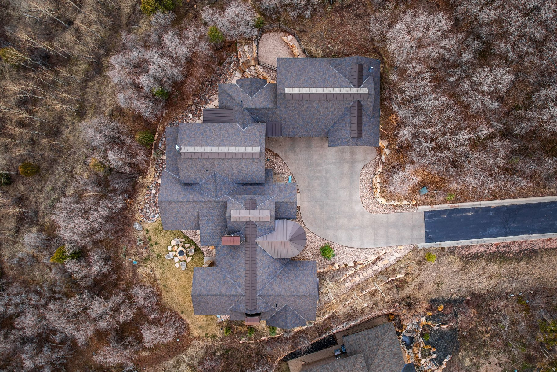 WOODS OF PARLEYS LANE - Residential