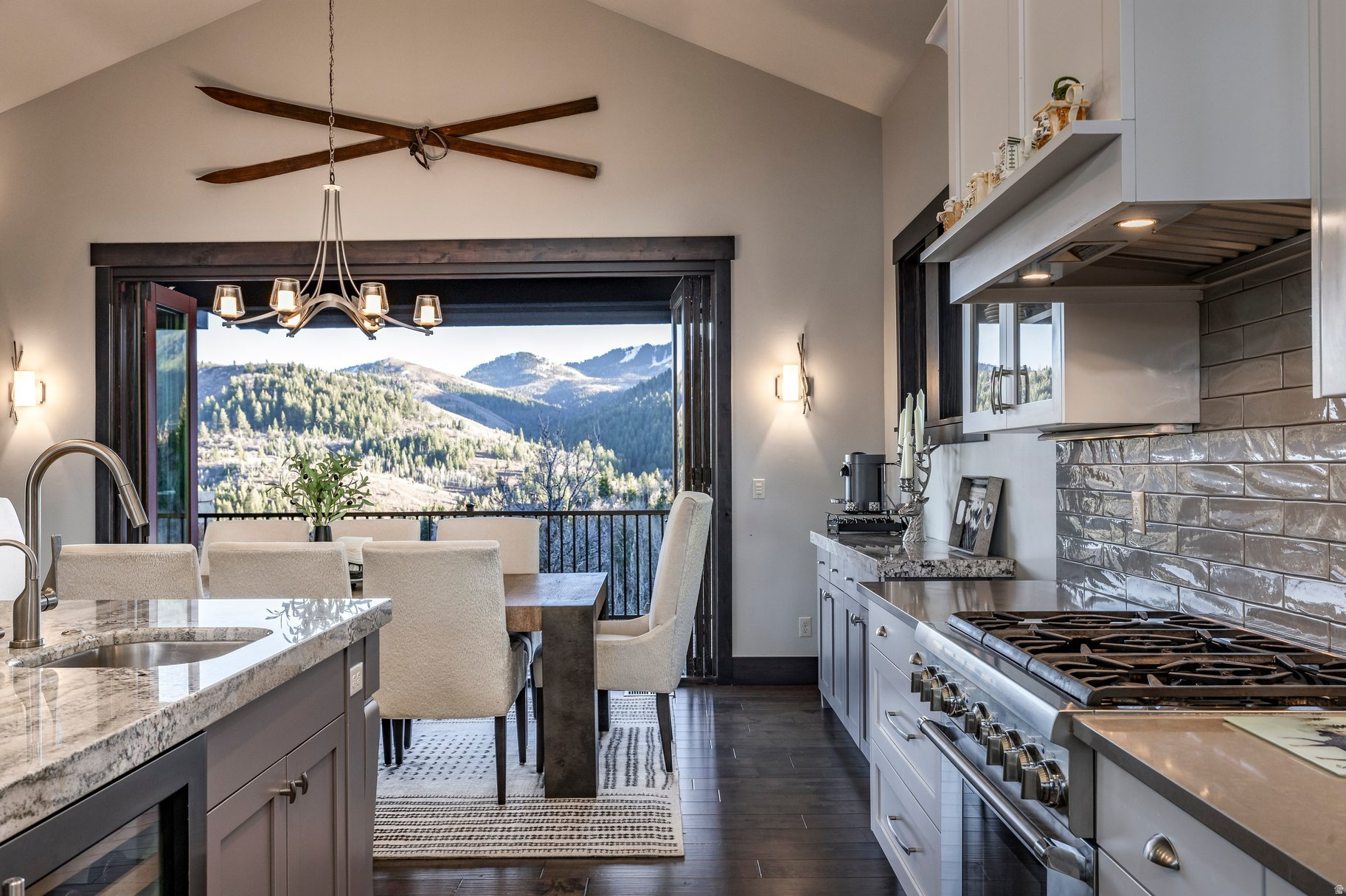 WOODS OF PARLEYS LANE - Residential