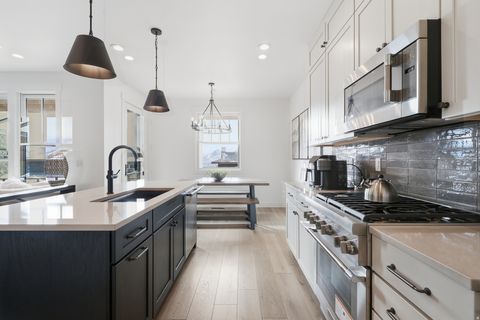 Tiny photo for 11687 N SHORELINE DR, Hideout, UT 84036 (MLS # 2125854)