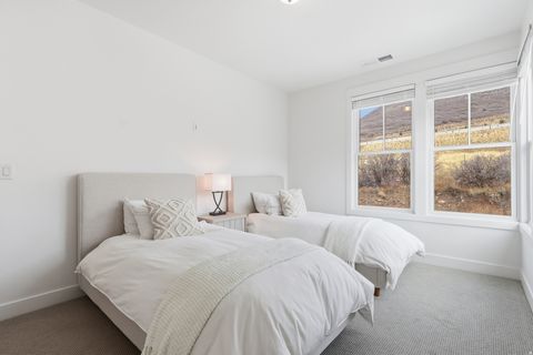 Tiny photo for 11687 N SHORELINE DR, Hideout, UT 84036 (MLS # 2125854)