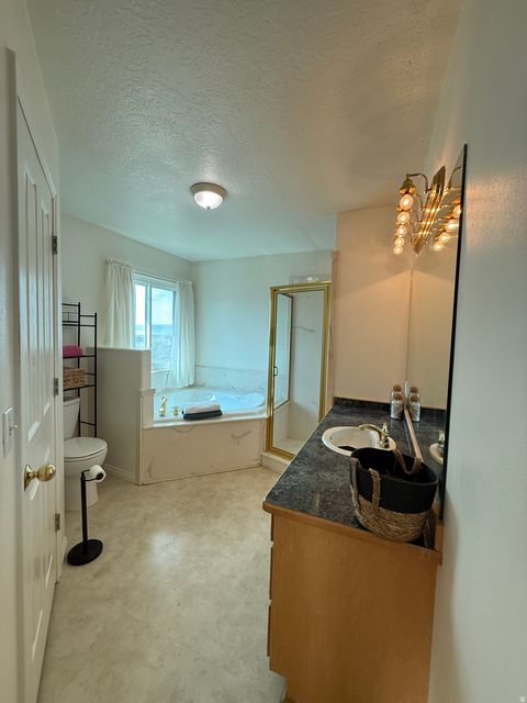 Tiny photo for 965 N 800 E, Springville, UT 84663 (MLS # 2147261)