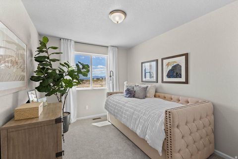 Tiny photo for 254 E HARKER CREEK ST #118, Saratoga Springs, UT 84045 (MLS # 2120819)