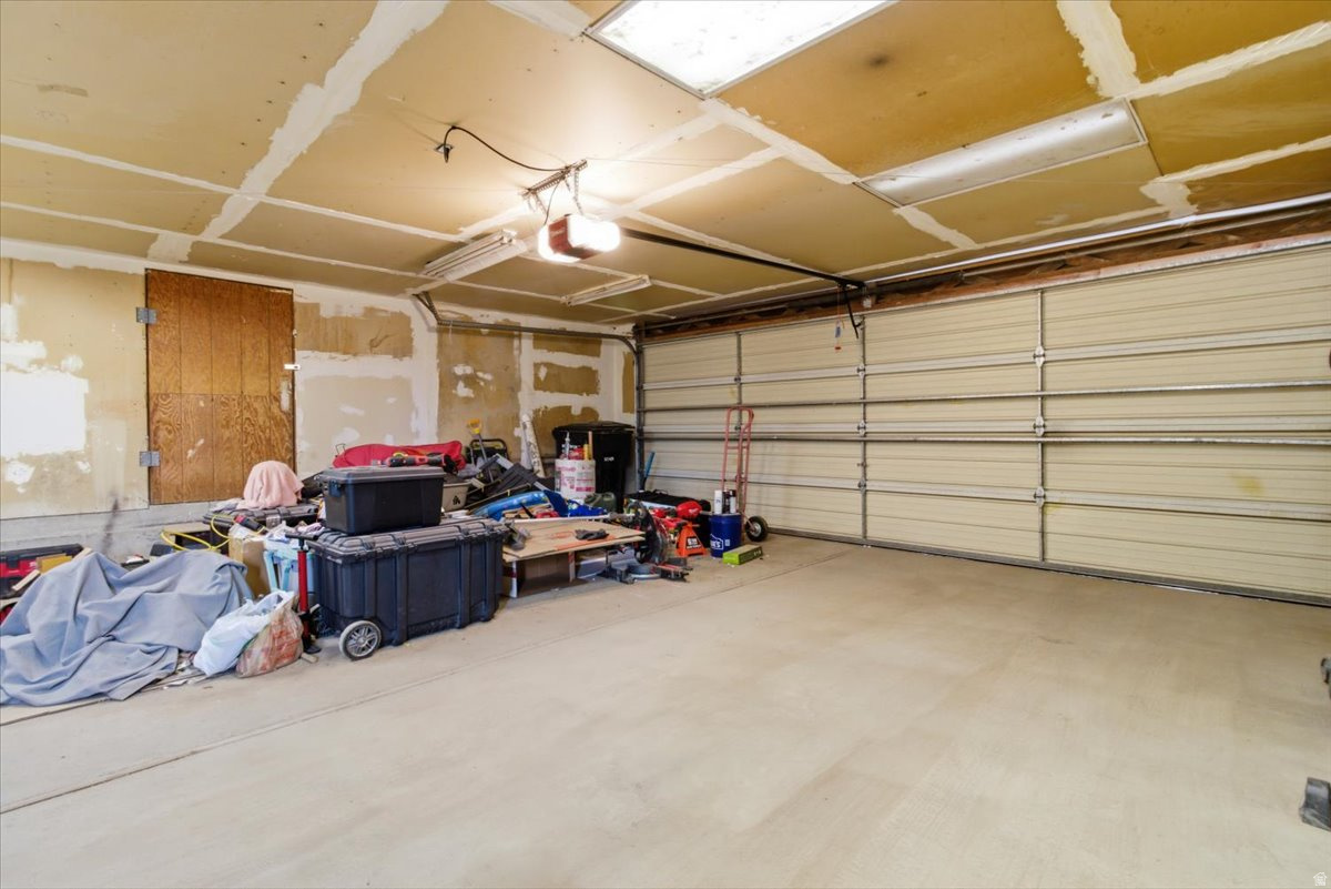 MORONI - Residential