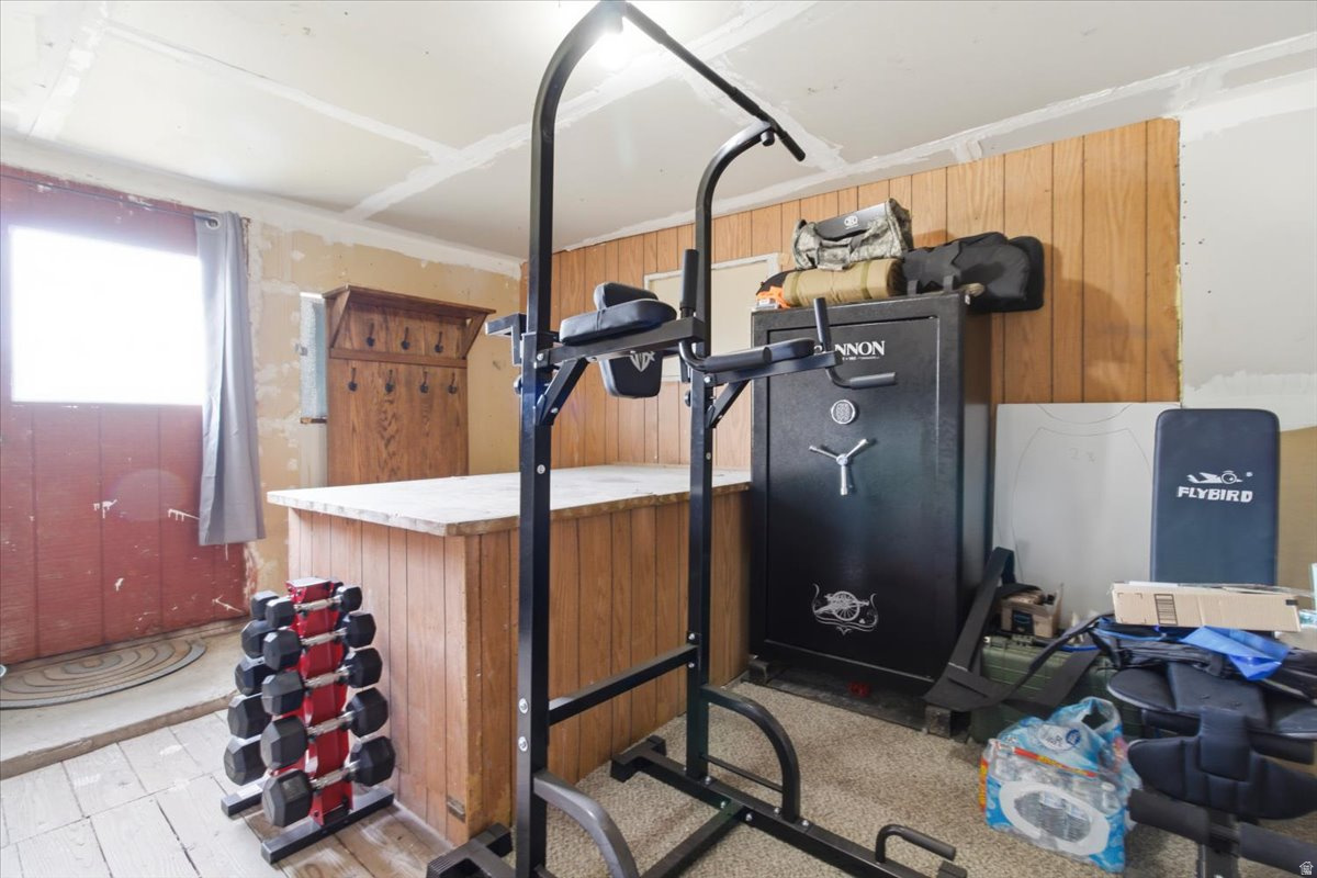 MORONI - Residential