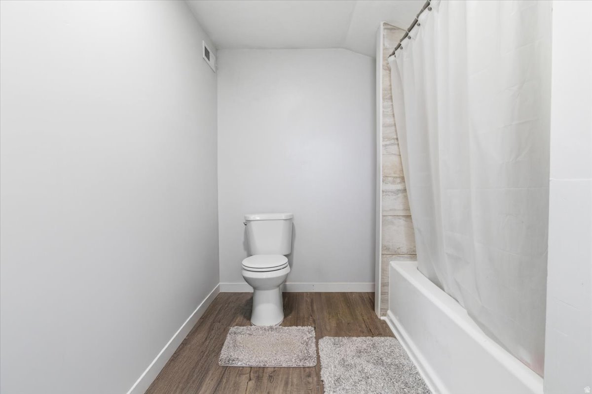 MORONI - Residential