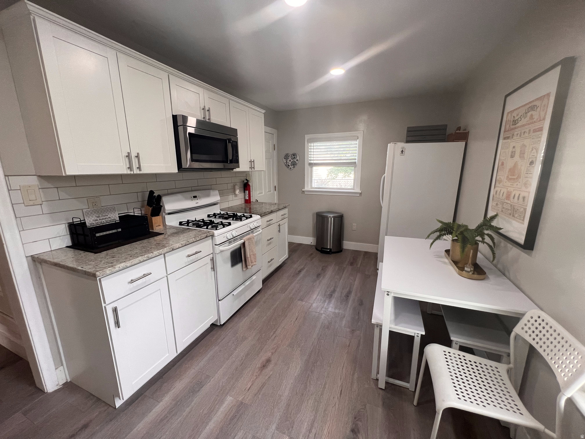 BURTON PLACE - Residential