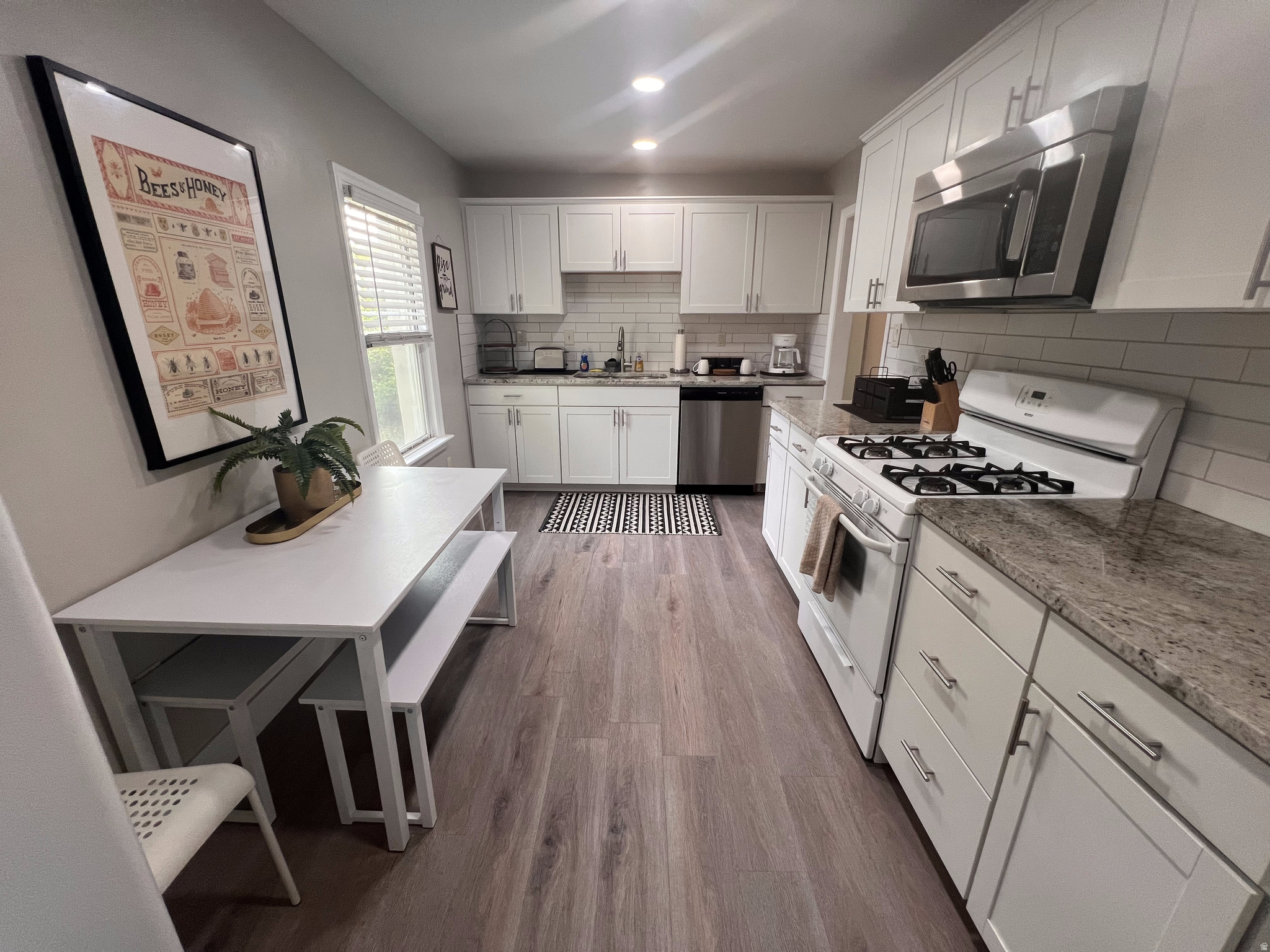 BURTON PLACE - Residential