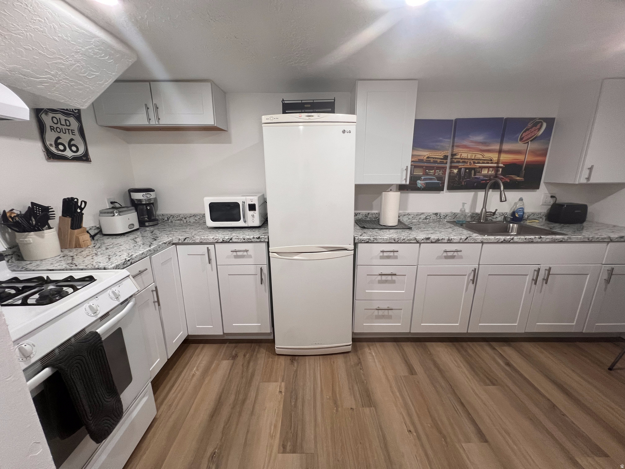 BURTON PLACE - Residential