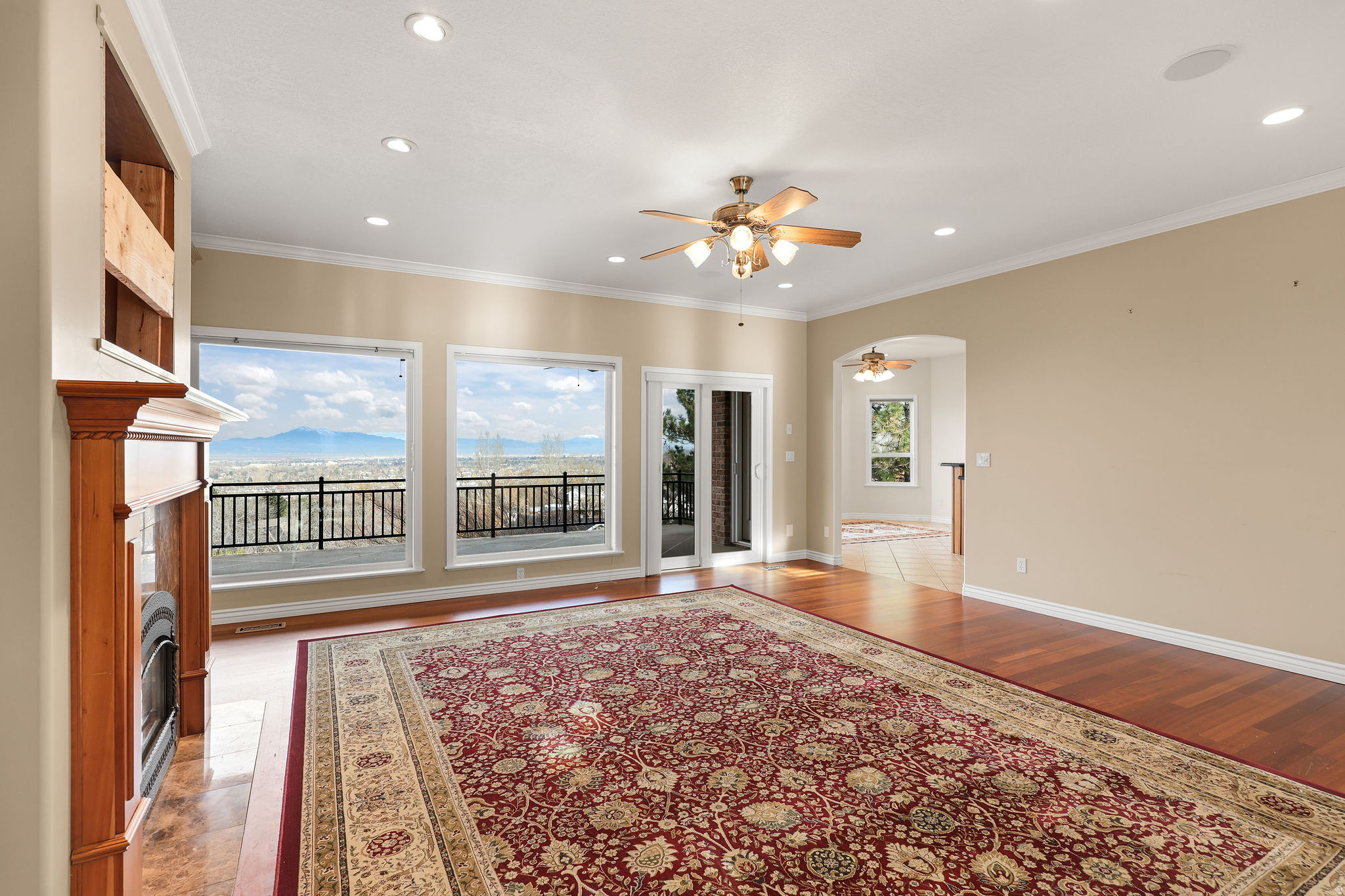 FOX RIDGE - Residential