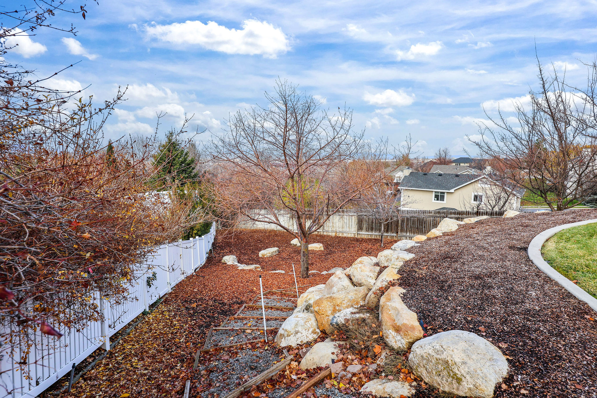 FOX RIDGE - Residential