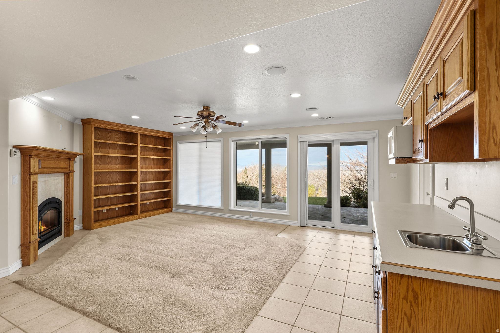 FOX RIDGE - Residential