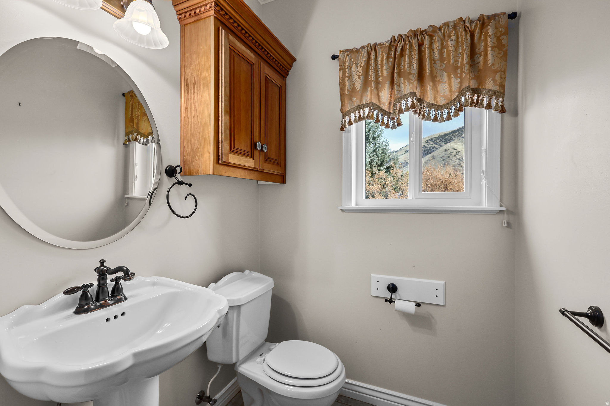 FOX RIDGE - Residential