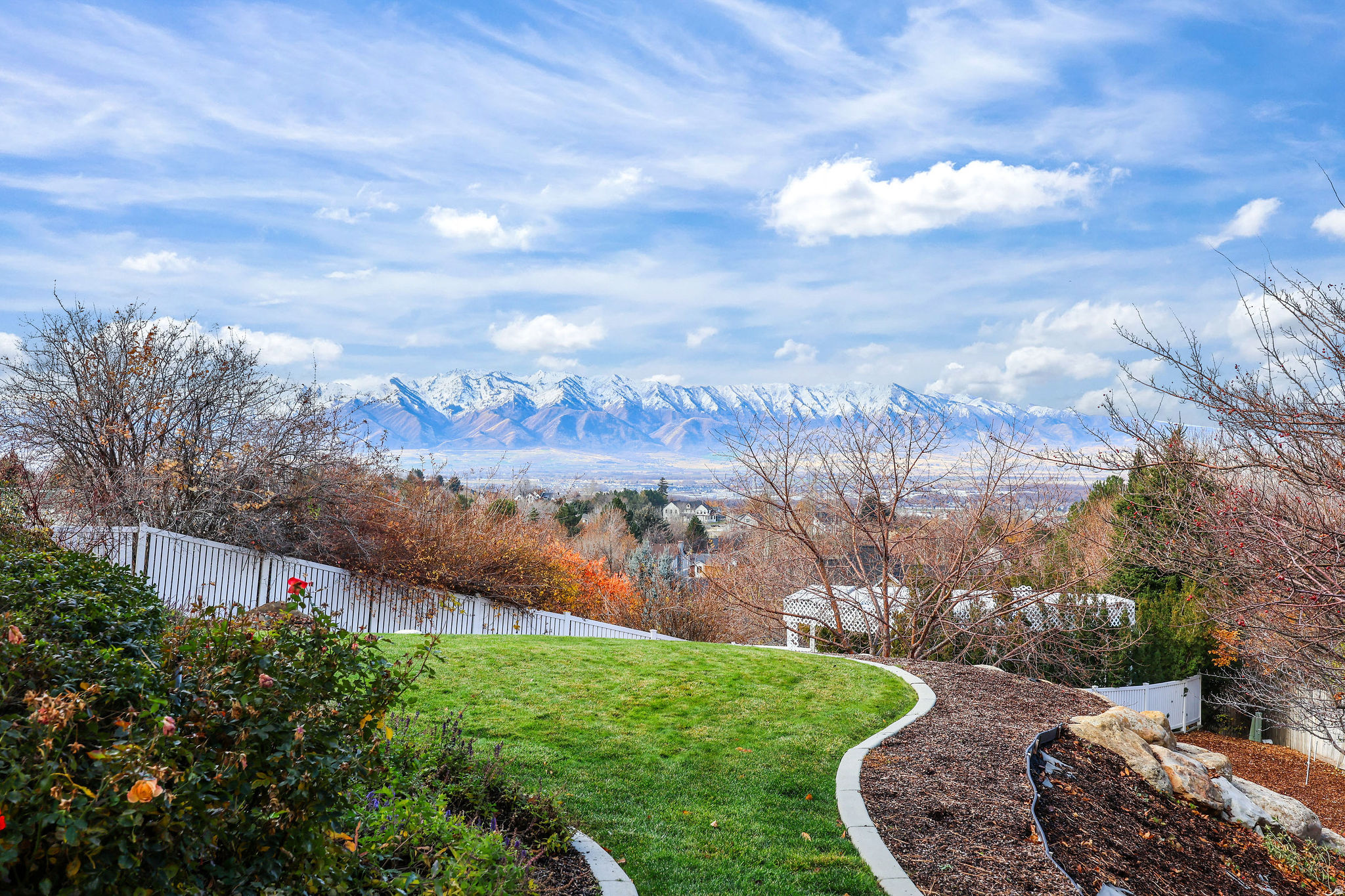 FOX RIDGE - Residential