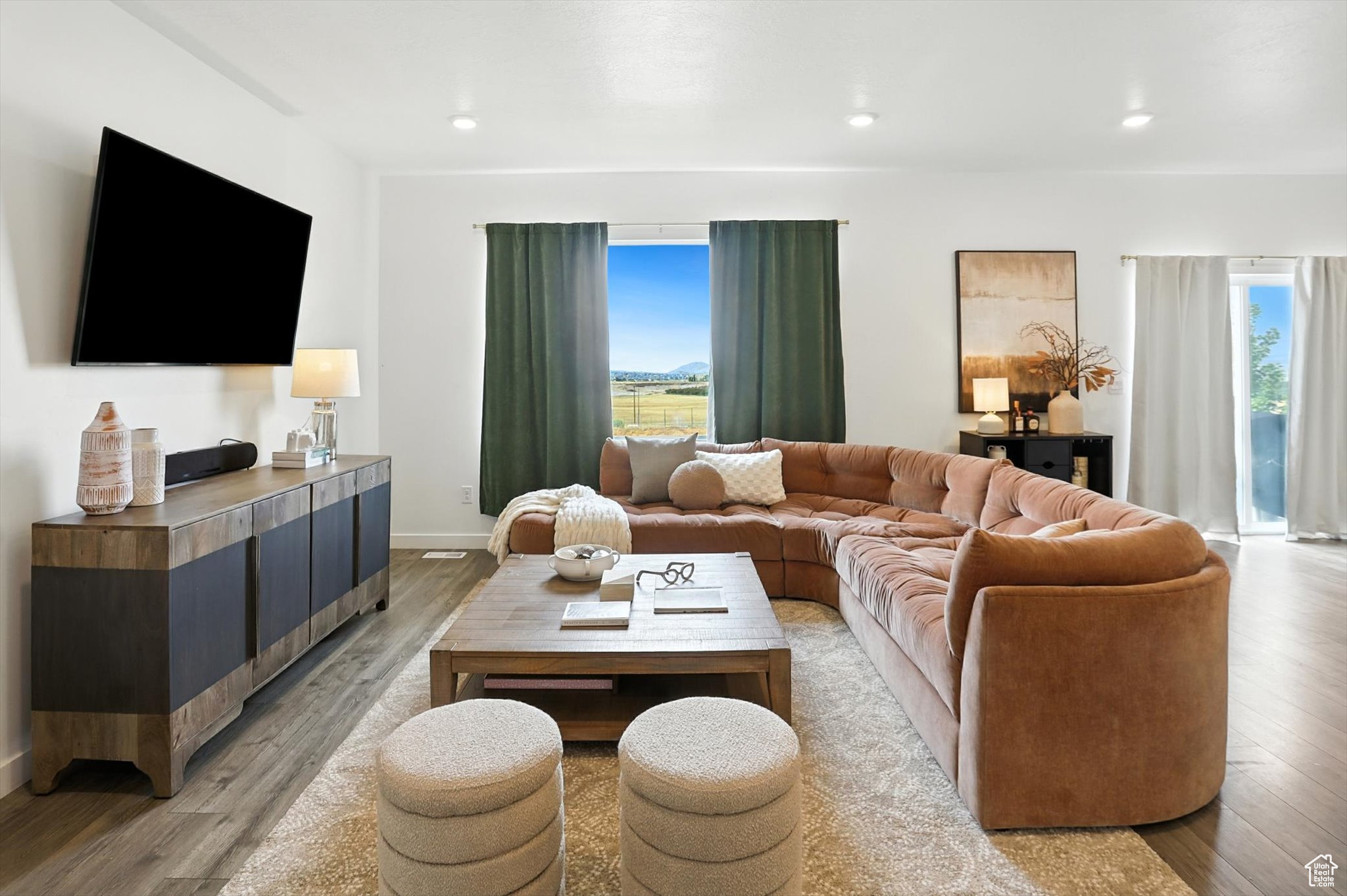 FOOTHILL VILLAGE - Residential