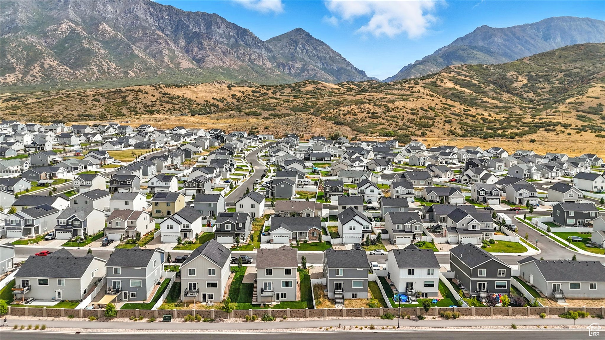 FOOTHILL VILLAGE - Residential