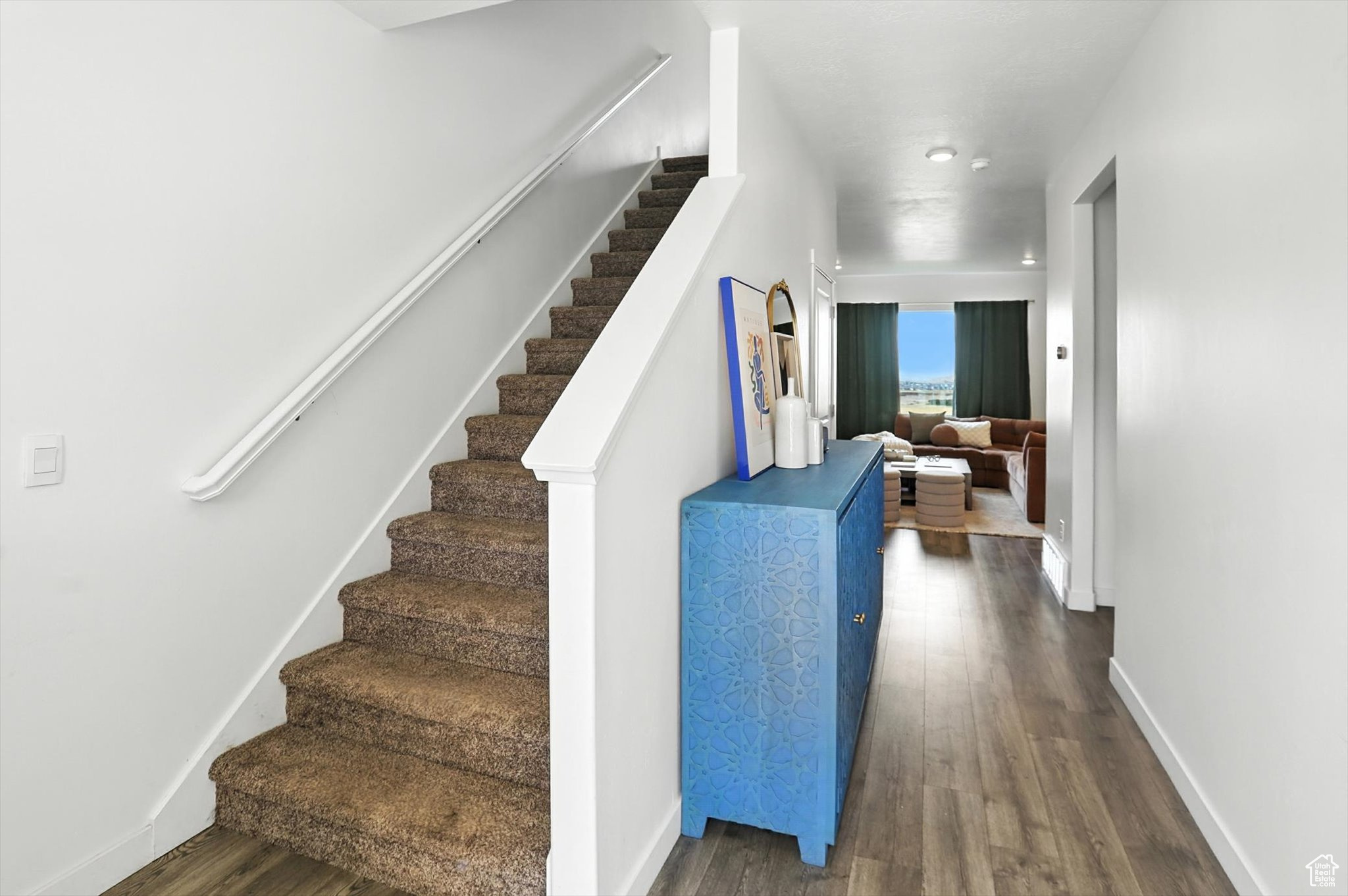 FOOTHILL VILLAGE - Residential