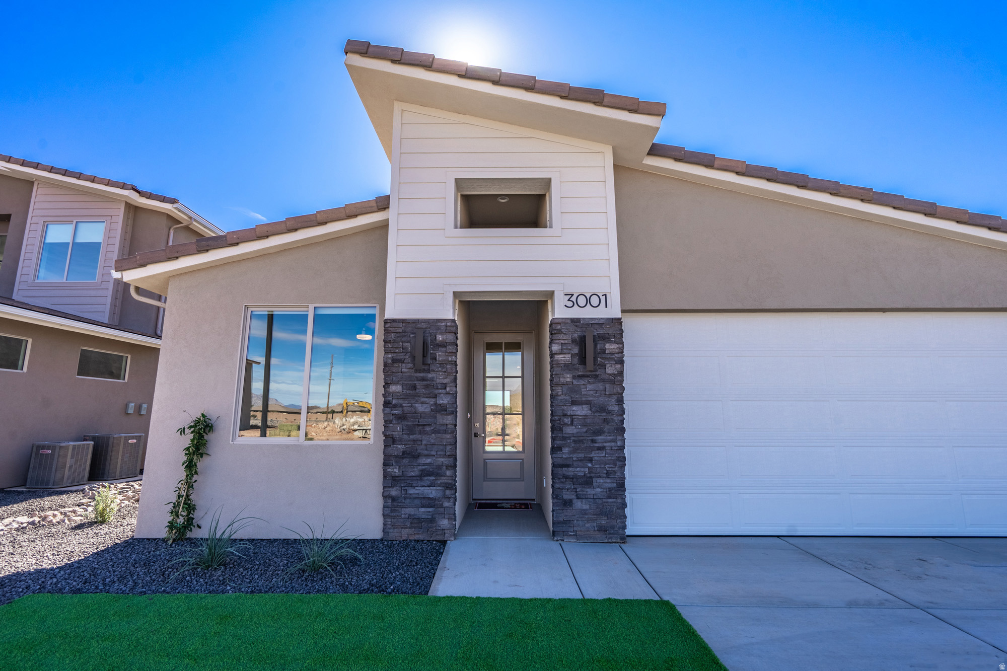 SKY VIEW - Residential Income