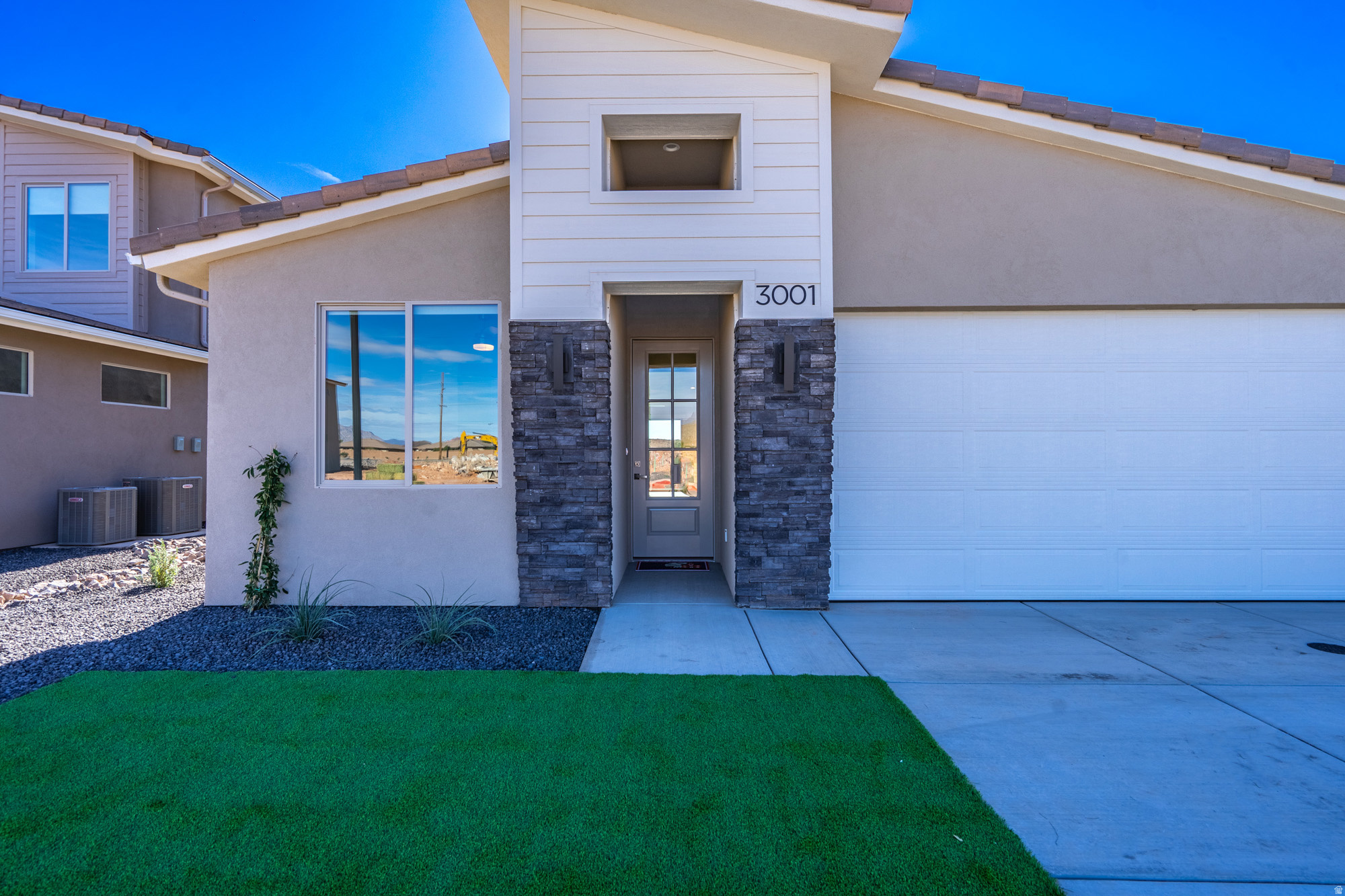 SKY VIEW - Residential Income