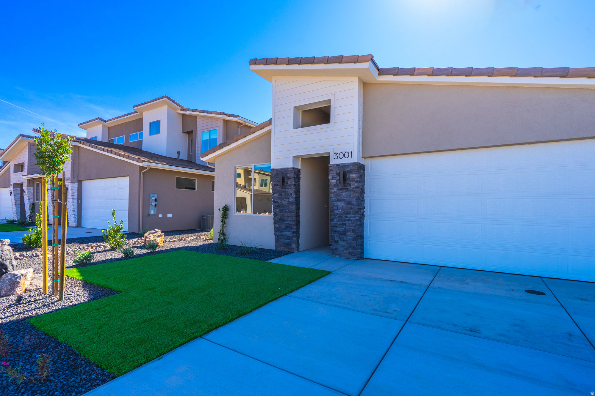 SKY VIEW - Residential Income