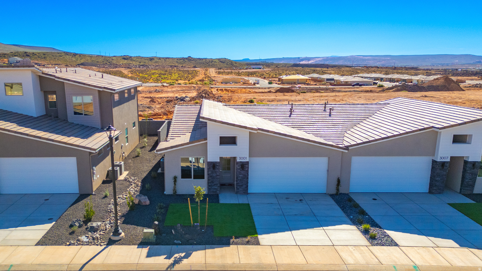 SKY VIEW - Residential Income