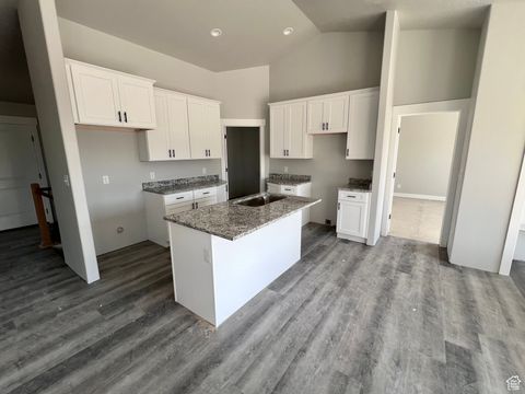 Tiny photo for 2349 E SEGO LILIY DR, Eagle Mountain, UT 84005 (MLS # 2111784)
