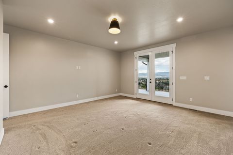 Tiny photo for 4931 N HILLWOOD, Heber City, UT 84032 (MLS # 2172645)