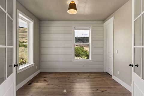 Tiny photo for 4931 N HILLWOOD, Heber City, UT 84032 (MLS # 2172645)