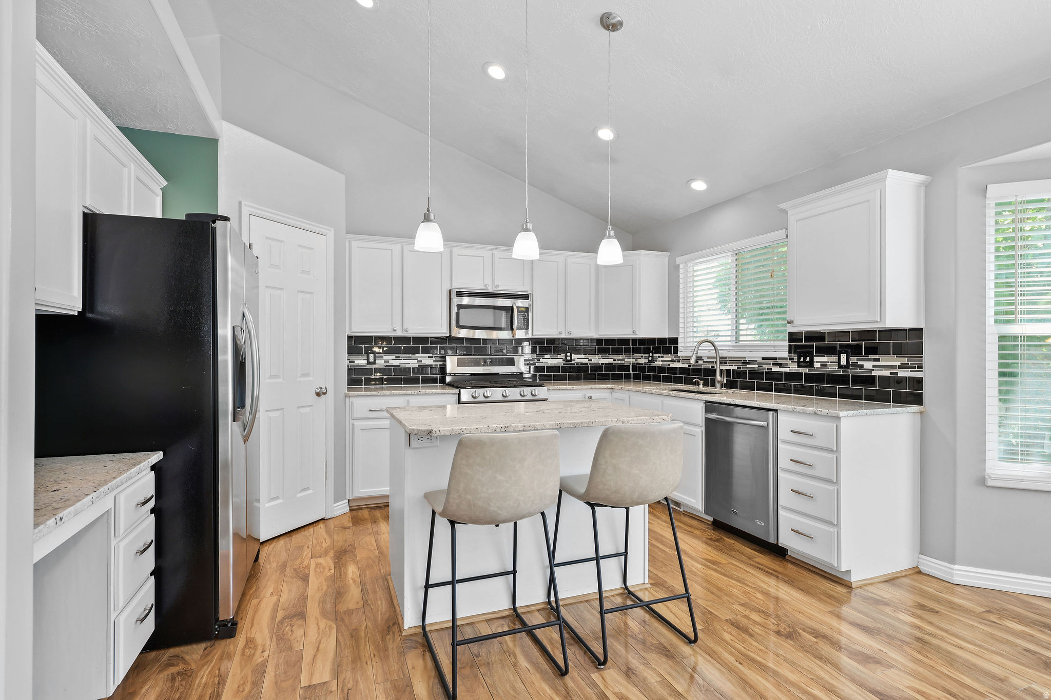 WEST PARK VILLAGE PL - Residential