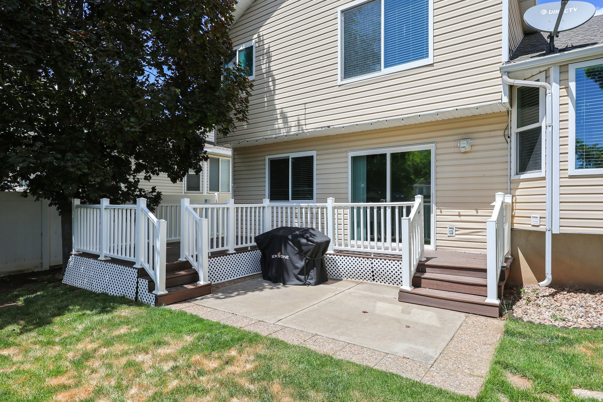 WEST PARK VILLAGE PL - Residential