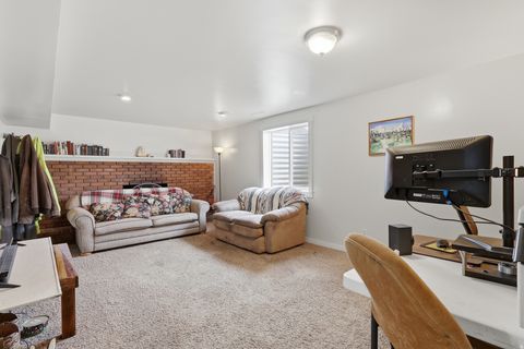 Tiny photo for 1285 MOHICAN CIR, Pleasant Grove, UT 84062 (MLS # 2150044)