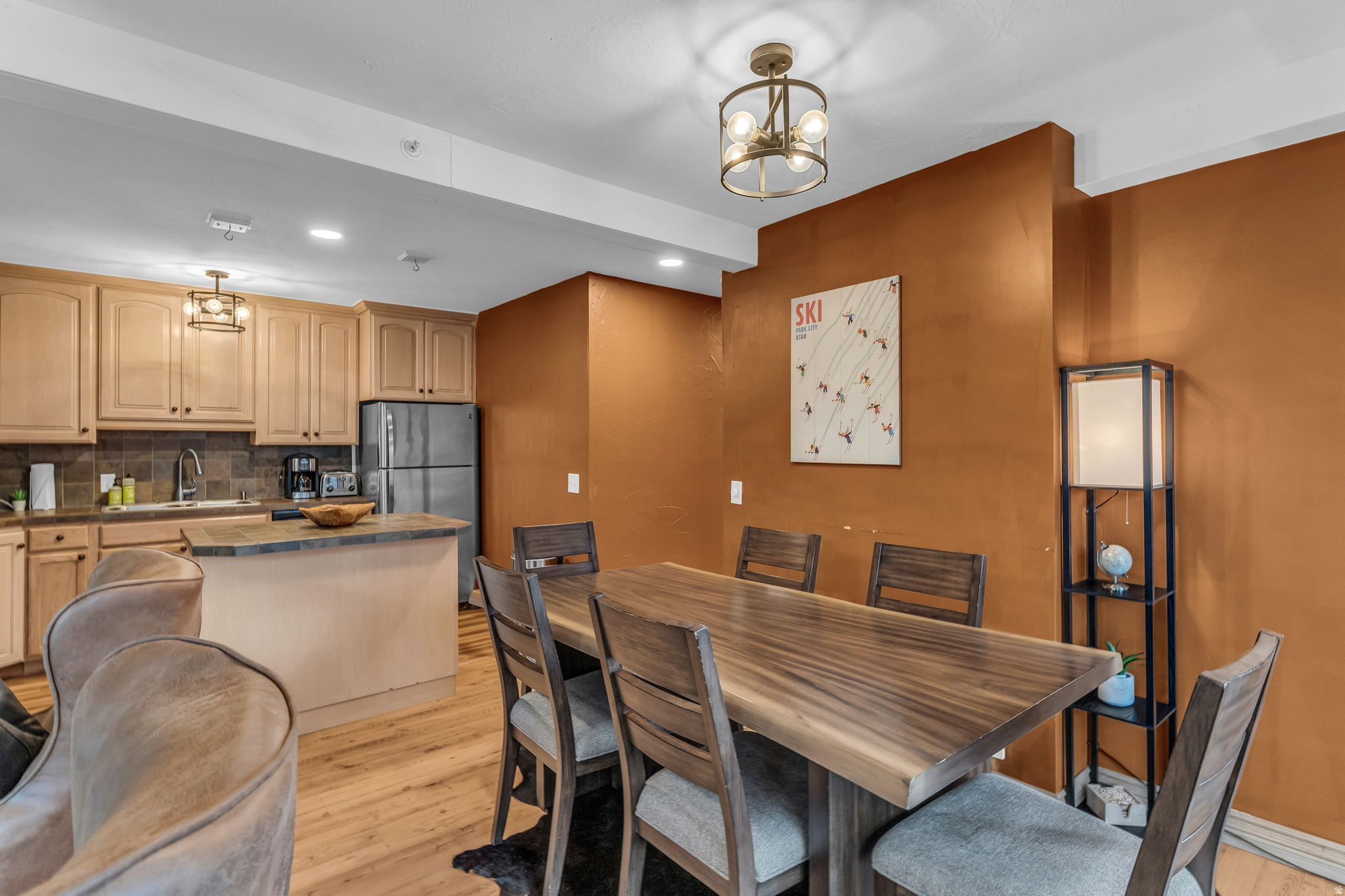 SUN CREEK CONDO - Residential