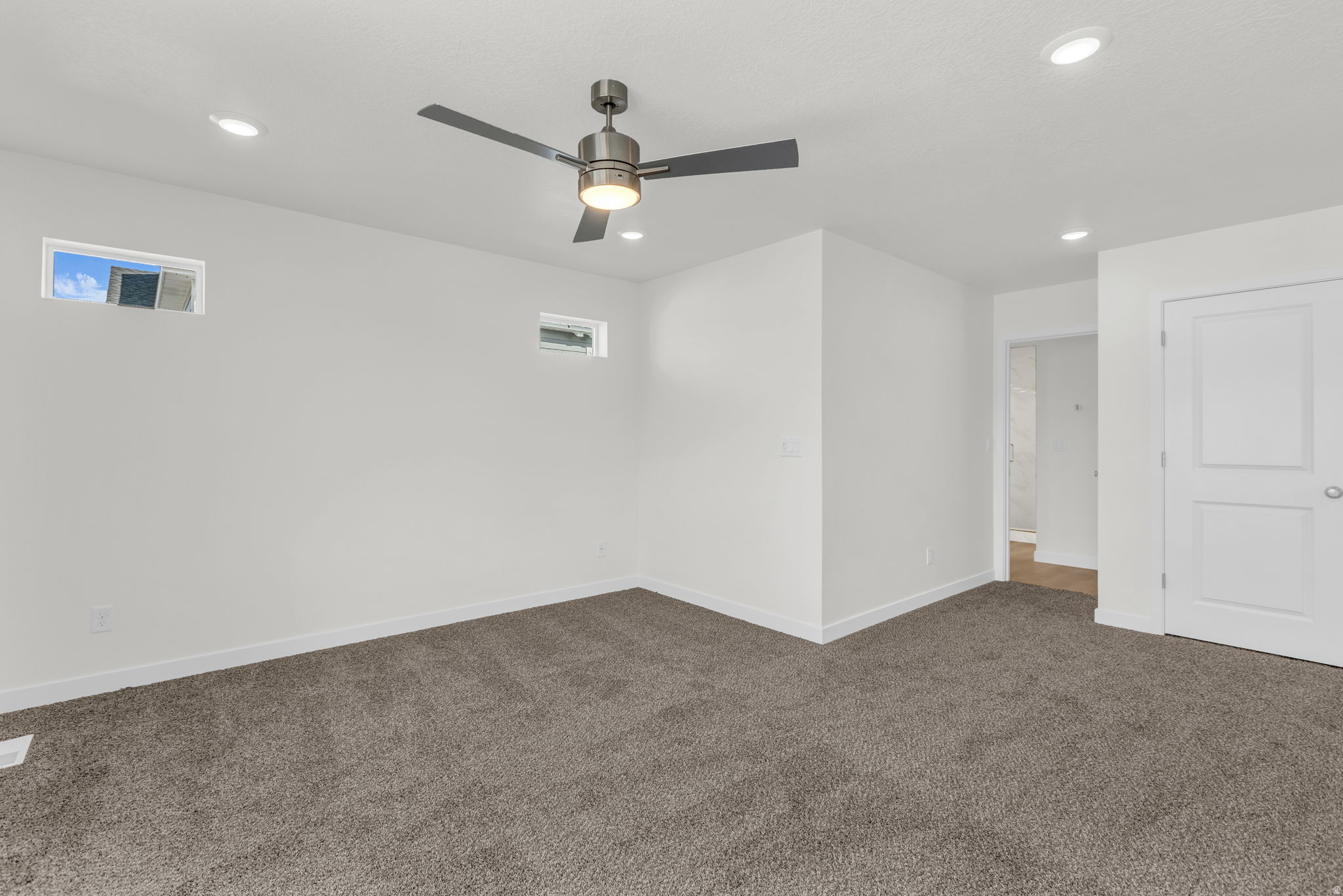 SILVER CREEK - Residential