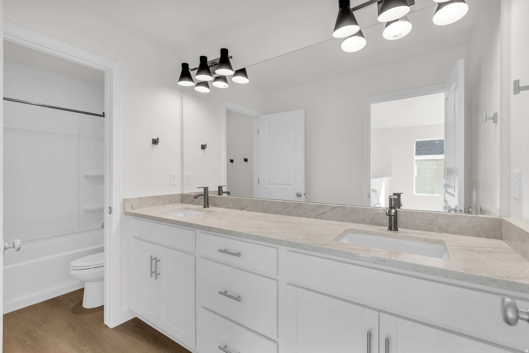 SILVER CREEK - Residential